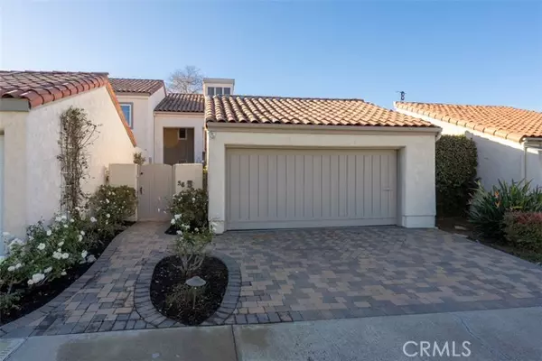 38 Acacia Tree Lane, Irvine, CA 92612