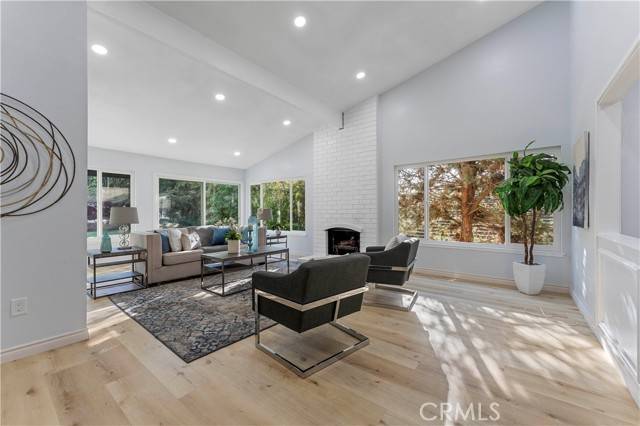 Rancho Palos Verdes, CA 90275,6954 Kings Harbor Drive