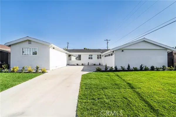 15352 Stanford Lane, Huntington Beach, CA 92647