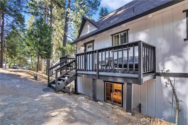 Lake Arrowhead, CA 92352,272 Fairway Drive