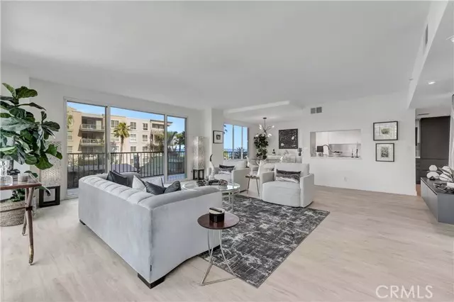 850 E Ocean Boulevard #301, Long Beach, CA 90802