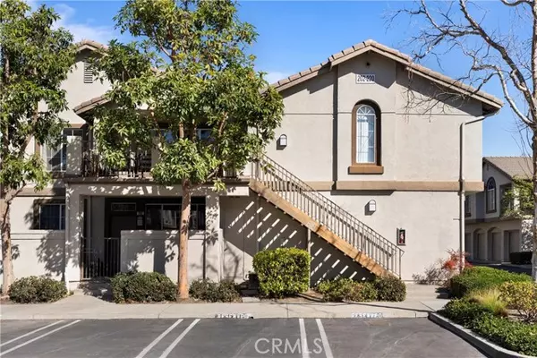 Lake Forest, CA 92610,204 Chaumont Circle