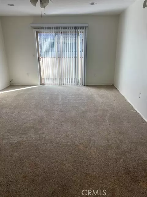 Huntington Beach, CA 92649,15732 Taft #3