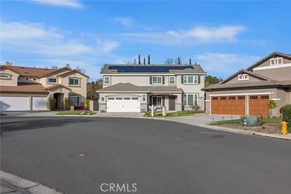 6 Mockingbird Lane, Trabuco Canyon, CA 92679