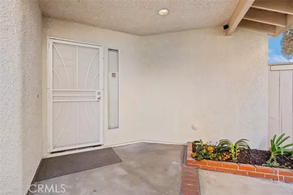 Laguna Niguel, CA 92677,7 Saint Isabella