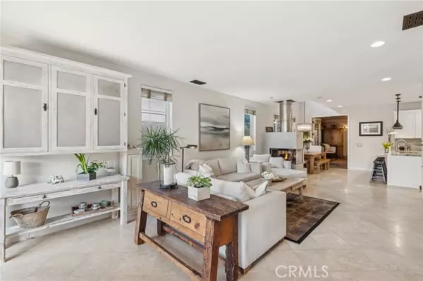 Corona Del Mar, CA 92625,610 Marigold Avenue