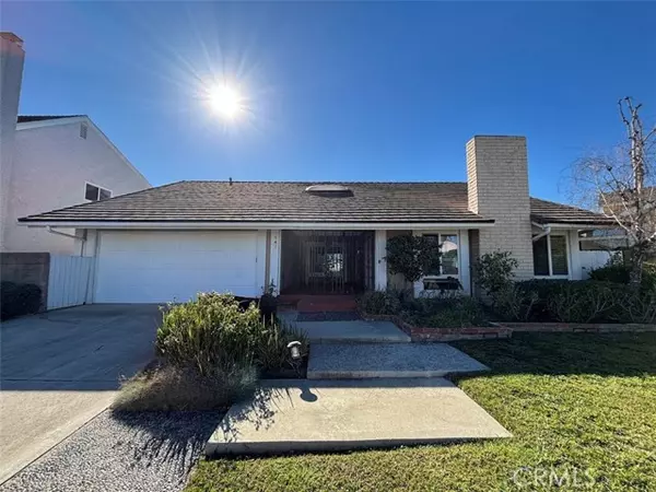 Anaheim Hills, CA 92807,544 S Circulo Lazo