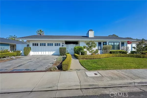 1400 SANTANELLA Terrace, Corona Del Mar, CA 92625