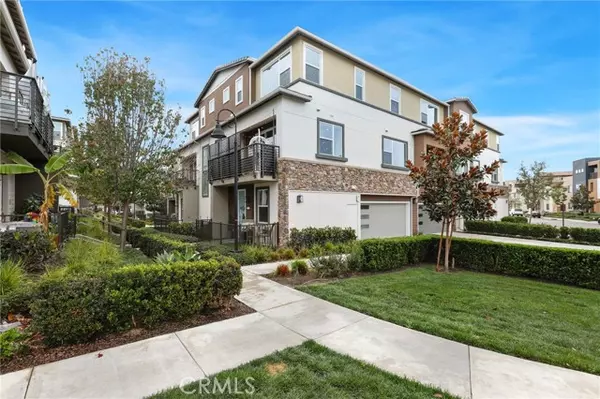 Lake Forest, CA 92630,122 Denali