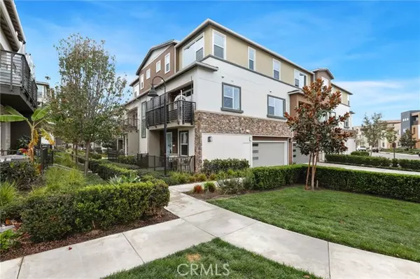 Lake Forest, CA 92630,122 Denali