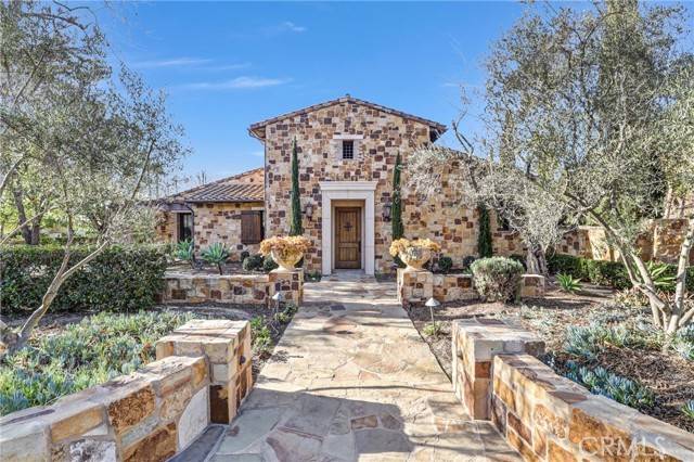 41 Needle Grass, Irvine, CA 92603