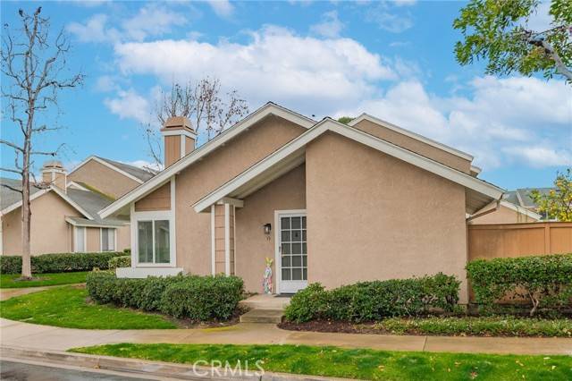 15 Hollowglen #46, Irvine, CA 92604