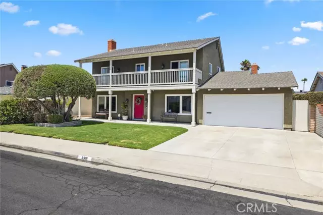 8391 Castilian Dr, Huntington Beach, CA 92646