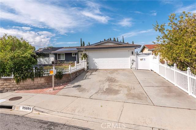 25609 Oakbar Court, Newhall, CA 91321