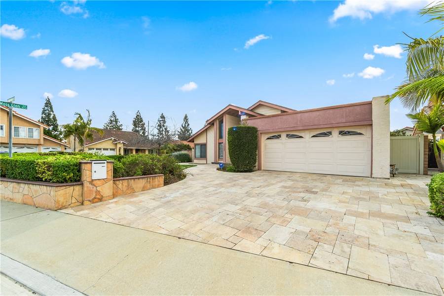 15965 Clarendon Street, Fountain Valley, CA 92708