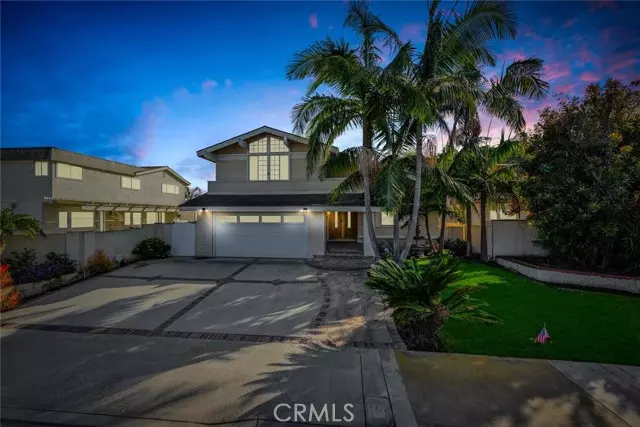 8162 Dartmoor Drive, Huntington Beach, CA 92646