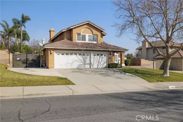 2492 W Autumn Mist Drive, Rialto, CA 92377