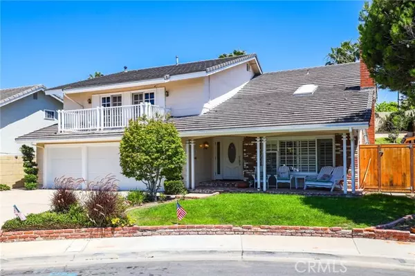 6951 Lawn Haven Drive, Huntington Beach, CA 92648