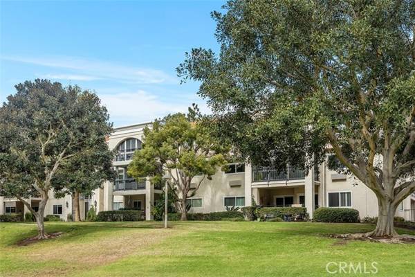 5519 Paseo Del Lago E #2E, Laguna Woods, CA 92637