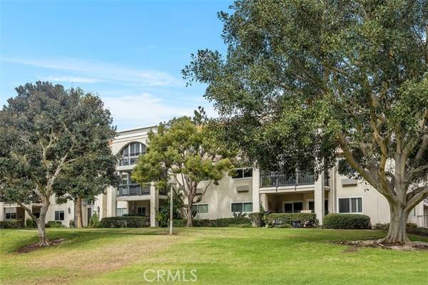 5519 Paseo Del Lago E #2E, Laguna Woods, CA 92637