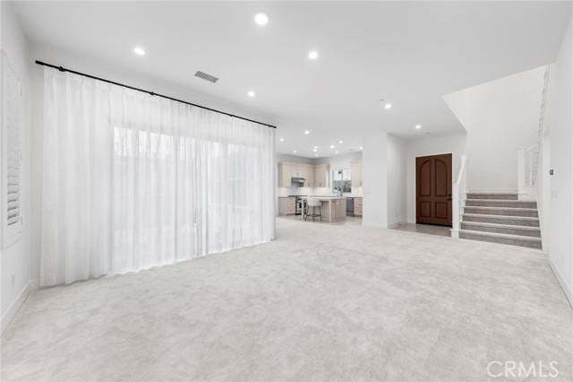 Irvine, CA 92618,145 Fairgreen