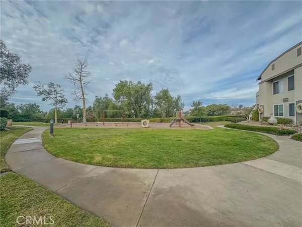 21951 Rimhurst Drive #201, Lake Forest, CA 92630