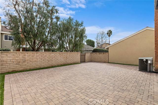 4 Skipper, Irvine, CA 92604