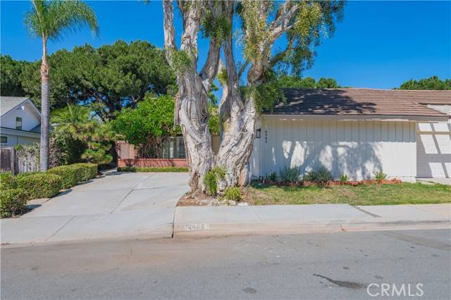 15 Elderberry, Irvine, CA 92603