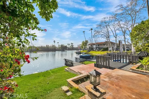 22808 Islamare Lane, Lake Forest, CA 92630