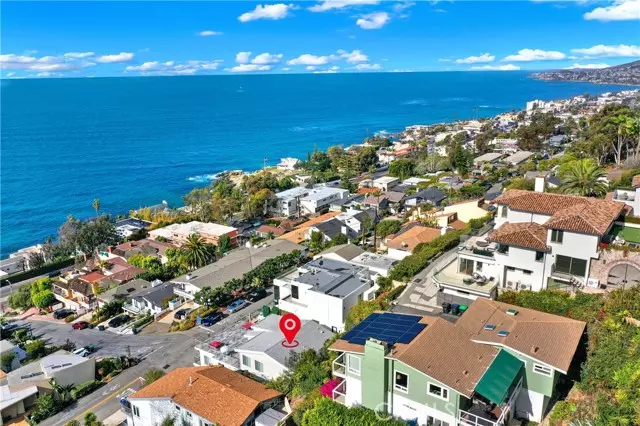 Laguna Beach, CA 92651,2510 Glenneyre Street