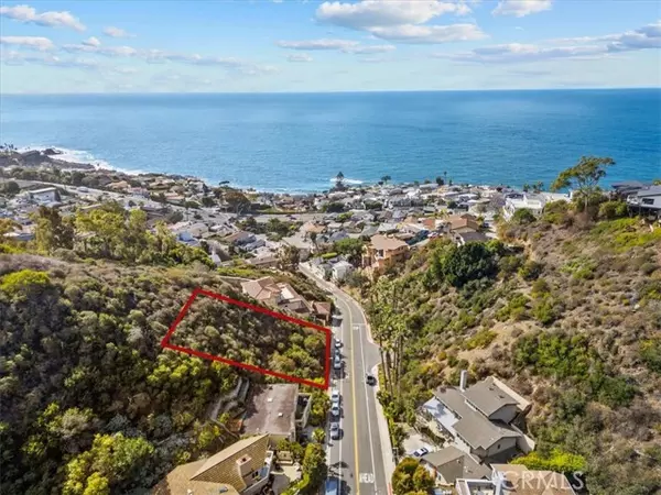 Laguna Beach, CA 92651,415 Nyes