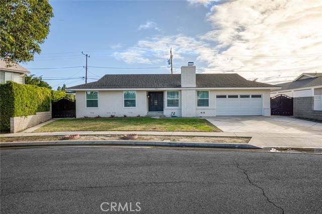 8956 Swallow Avenue, Fountain Valley, CA 92708