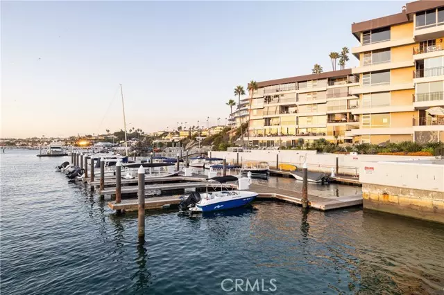 Corona Del Mar, CA 92625,2525 Ocean Boulevard #1C