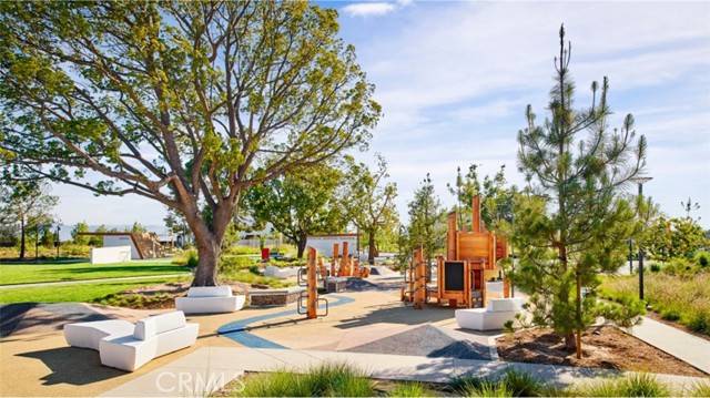 Irvine, CA 92618,108 Trask