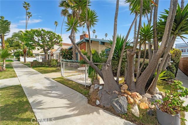 618 15th Street, Huntington Beach, CA 92648