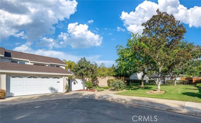 Irvine, CA 92612,12 Whitewood Way