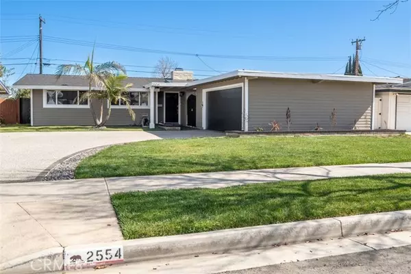 2554 Carnegie Avenue, Costa Mesa, CA 92626