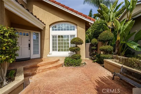 Laguna Niguel, CA 92677,23 Landing