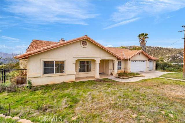 23164 Vista Ramona Road, Ramona, CA 92065
