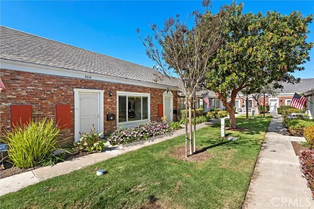 Costa Mesa, CA 92626,2416 SARATOGA Way