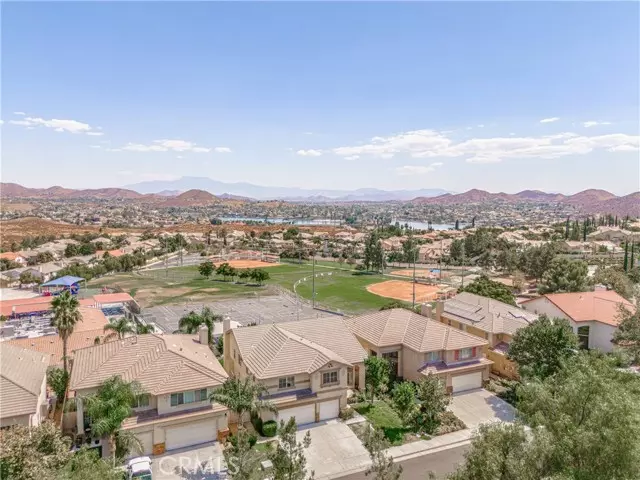 Lake Elsinore, CA 92532,27 Ponte Loren