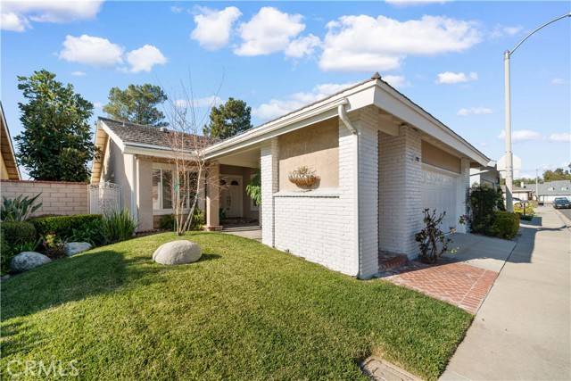 Irvine, CA 92620,19 Muir