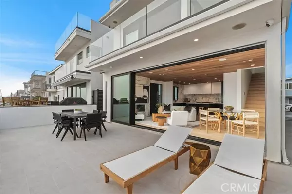 Newport Beach, CA 92663,5007 Seashore Drive