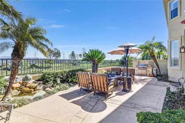 Laguna Hills, CA 92653,26402 La Scala