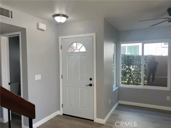 San Diego, CA 92139,7057 Deerhurst Court