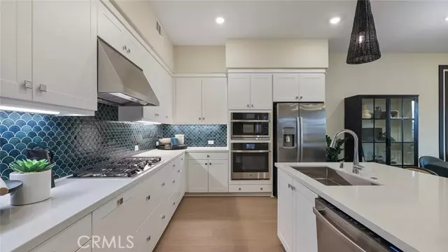 471 Mulligan, Irvine, CA 92618