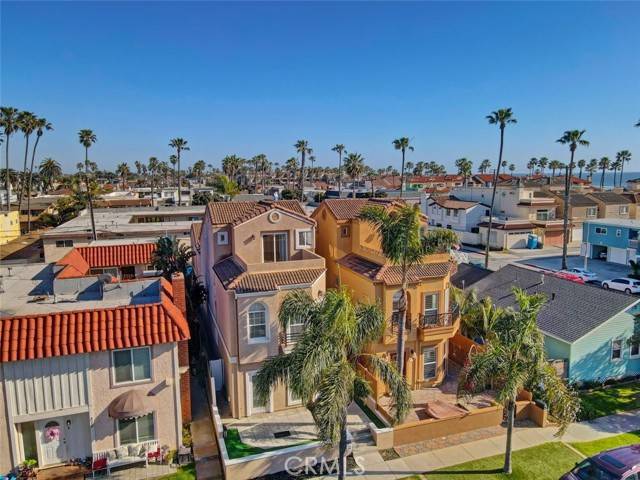 Huntington Beach, CA 92648,208 16th Street