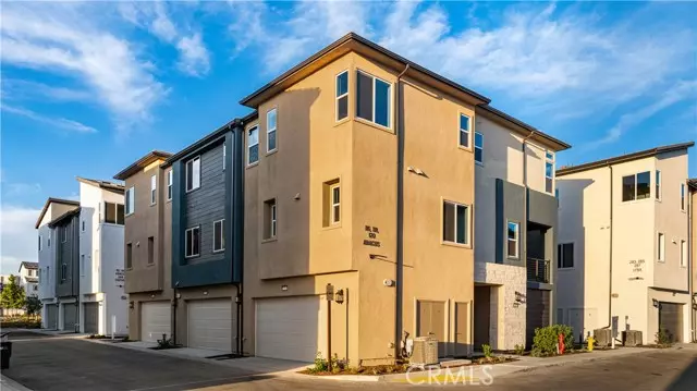 118 Abacus #1, Irvine, CA 92618