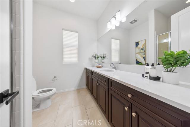 Azusa, CA 91702,638 E Tangerine Street