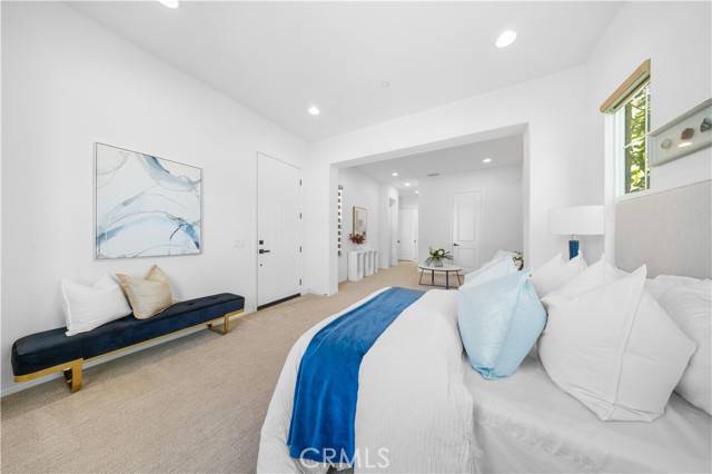 Azusa, CA 91702,638 E Tangerine Street